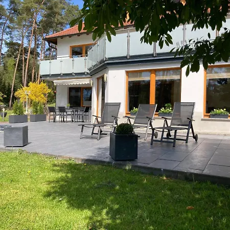 Charline Waren (Mueritz)